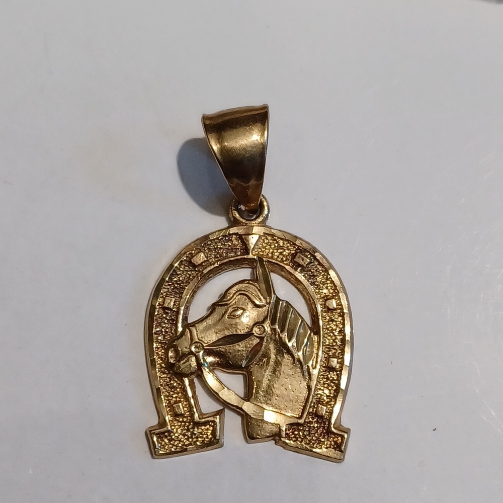 Vintage Gold Equestrian Pendant Necklace